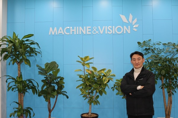 하응수 대표는 국내 머신비전 산업의 발전을 위해 “지금보다 가격경쟁력도 더 높이고 품질검사 애플리케이션도 더 다양화하고 표준화하는 노력이 필요할 것 같다”고 말했다.