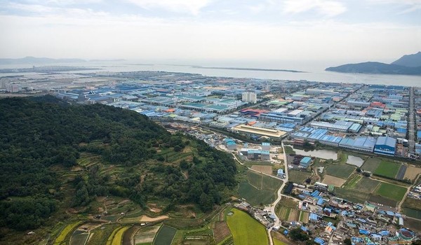 녹산 국가 산업 단지 (출처 : 부산역사문화대전)